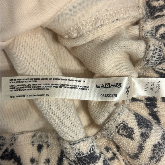 FP Movement by Free People Black and Cream Patterned Sweatshirt - Picture 8 of 9